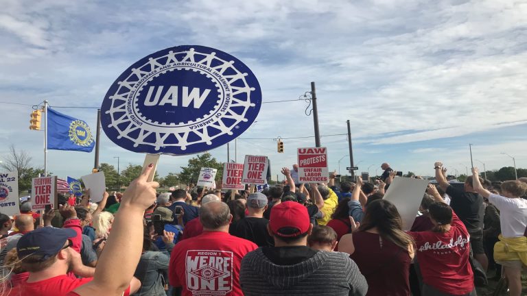 UAW workers overwhelmingly vote to authorize strikes at GM, Ford, Stellantis