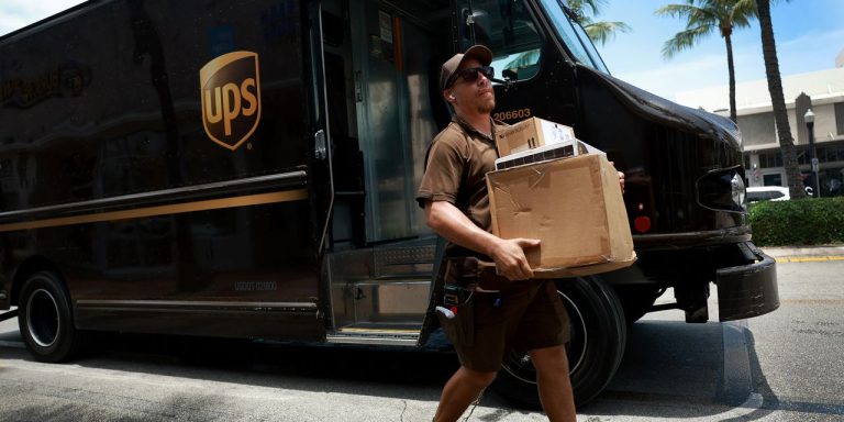 UPS Sales and Guidance Disappoint. The Stock Is Falling.