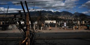 Hawaiian Electric’s stock slides 26% as S&P downgrades credit to junk on risk from Maui wildfire lawsuits