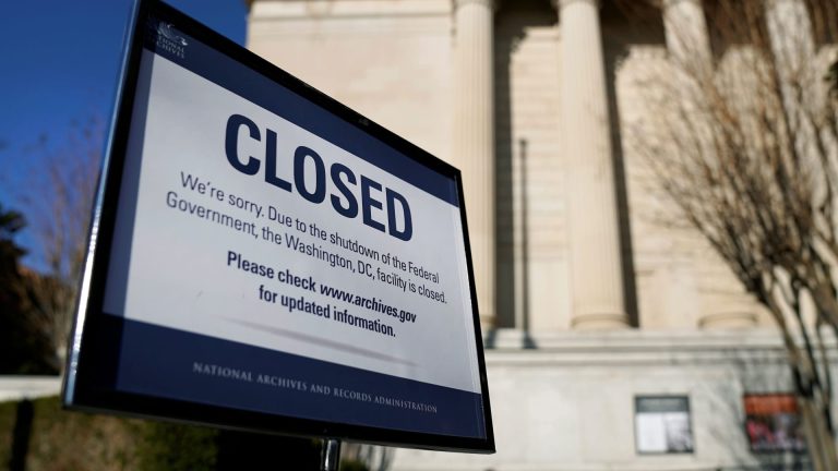 White House warns lengthy government shutdown may ‘substantially disrupt’ restart of student loan bills
