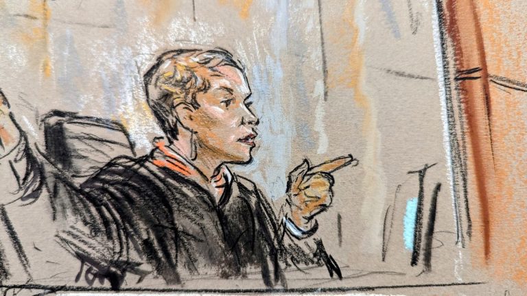 Trump loses bid to recuse judge from federal election case