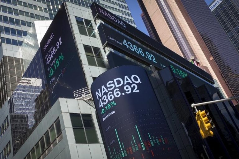 Morgan Stanley Preferred Stock Outperforms Financial Sector Average