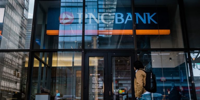 PNC’s Profit Beats Forecasts Despite Fall in Net Interest Income