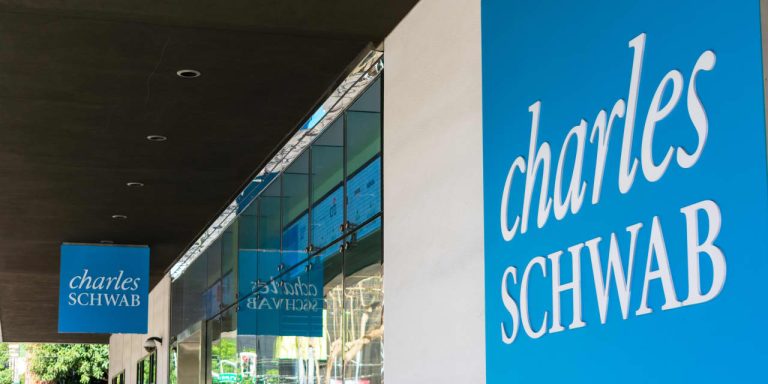 Charles Schwab Earnings: What to Look for in Third-Quarter Report