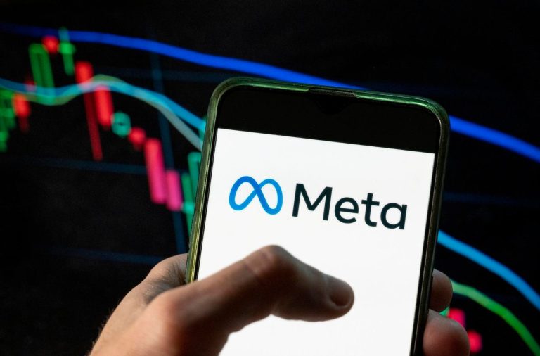 Regulators Target Big Tech: Investors, Brace For Impact!