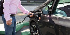 ChargePoint stock slumps 30% after revenue warning, CEO change