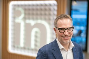 LinkedIn’s CEO Uses AI to Write Emails to His Boss, Microsoft CEO Satya Nadella