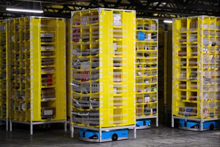 Amazon Aims to Replace 600,000 Future Hires With Robots